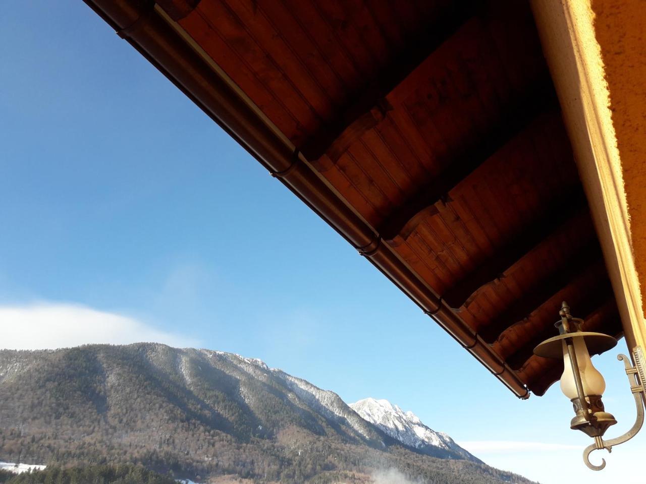 Pensiunea Kyfana Zărneşti Exterior foto